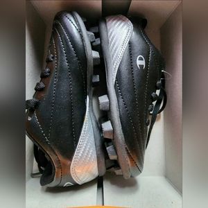 New champion soccer shoes